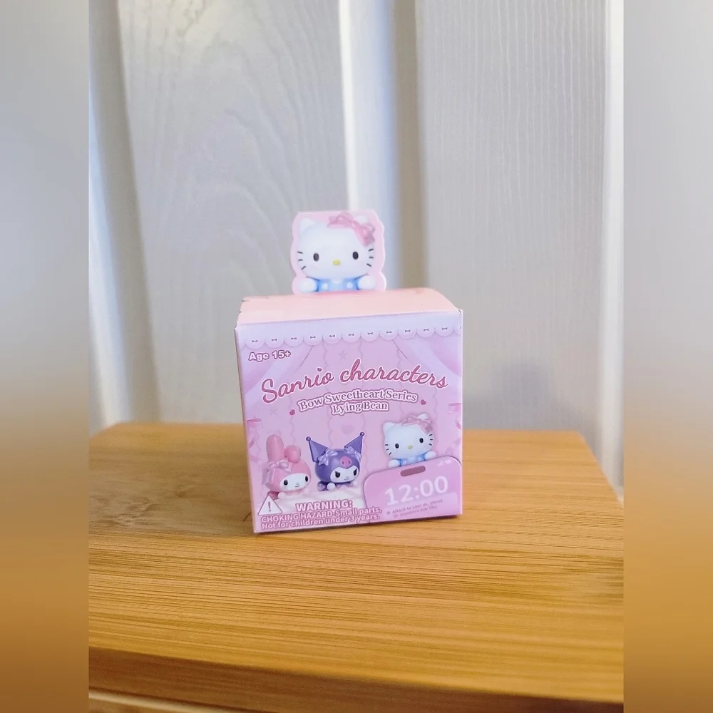 Sanrio Bow Sweetheart Lying Bean Blind Box – MINISO, BNIB